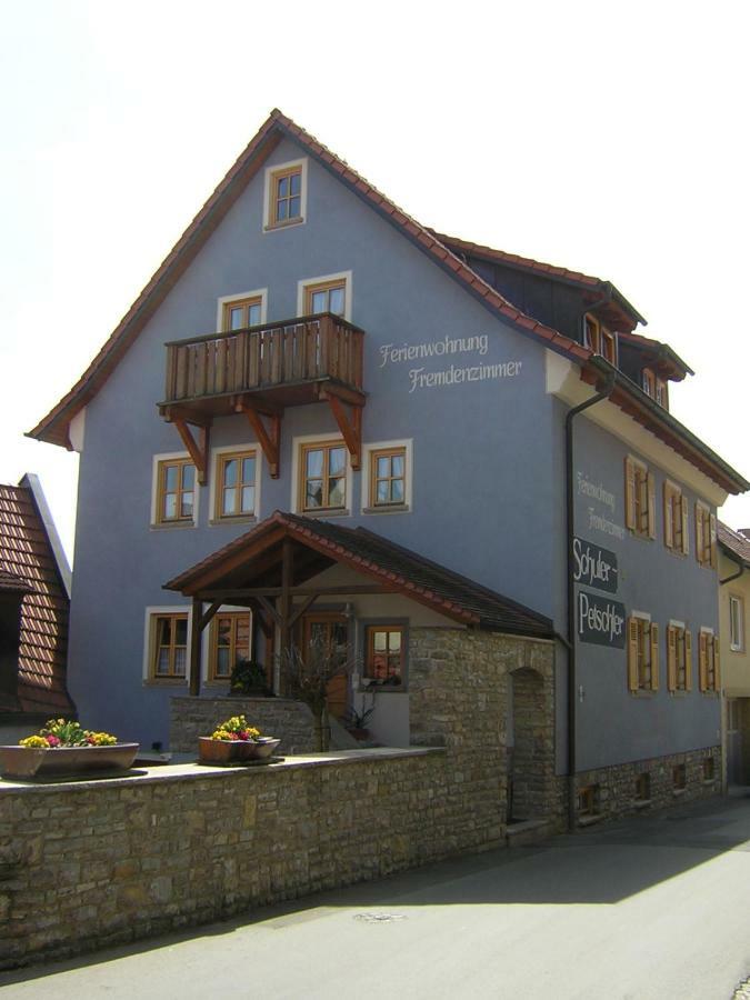 Schuler-Petschler Apartment Obereisenheim Exterior foto